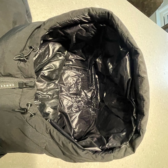 NWOT gorgeous Sanctuary puffer jacket - Picture 13 of 17